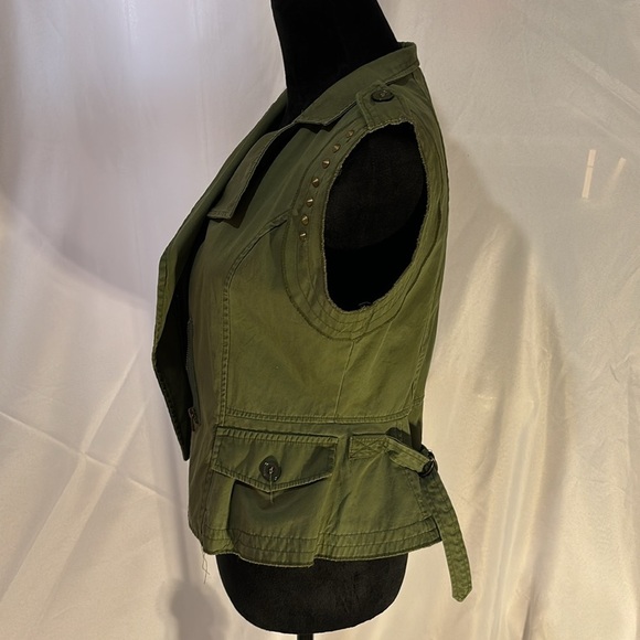 2/$30 Military Green Sleeveless Vest Asymmetrical Zip Closure Sz 8 - Picture 8 of 11